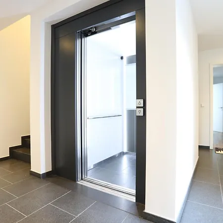 Paris Erfstadt: Spacious 3-room Near Cologne Apartment *