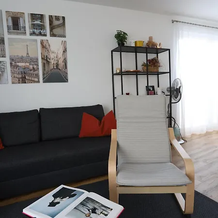 Paris Erfstadt: Spacious 3-room Near Cologne * Erftstadt