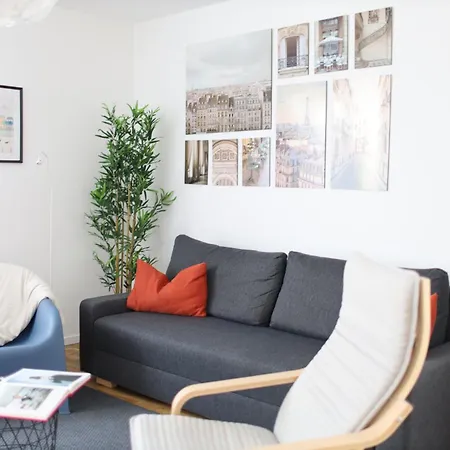 Paris Erfstadt: Spacious 3-room Near Cologne